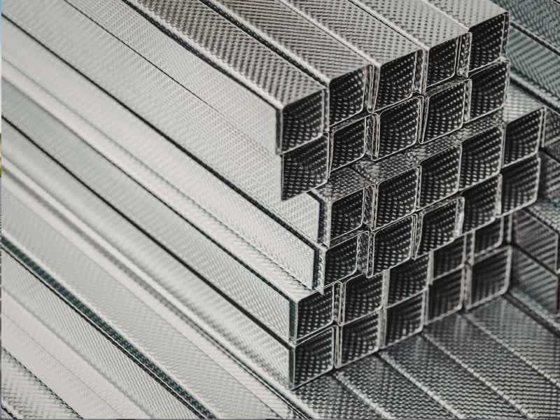 Distributor Baja Ringan